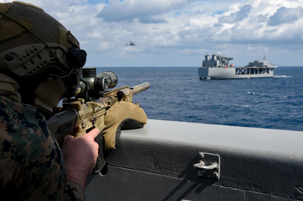 USS Green Bay (LPD 20) Conducts a Visit, Board, Search and Seizure Exercise