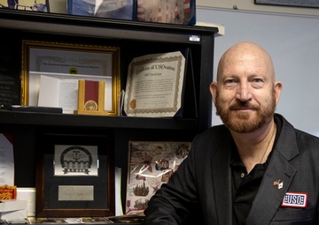 USO Okinawa celebrates 81st birthday