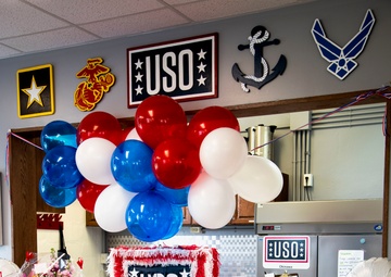 USO Okinawa celebrates 81st birthday