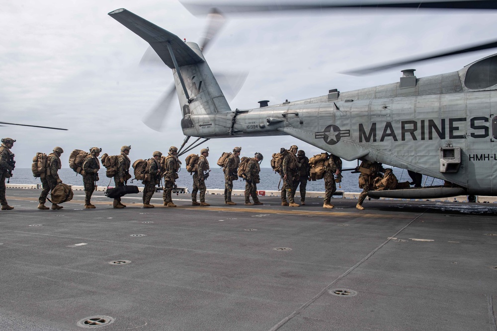 USS America conducts Flight Ops during Exercise Noble Fusion.