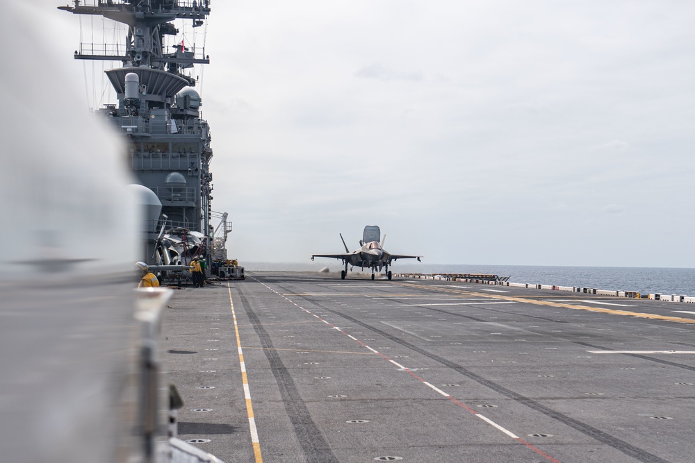 USS America conducts Flight Ops during Exercise Noble Fusion.