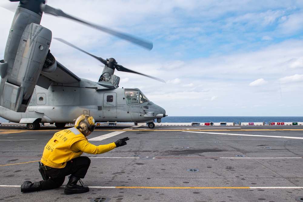 USS America conducts Flight Ops during Exercise Noble Fusion.