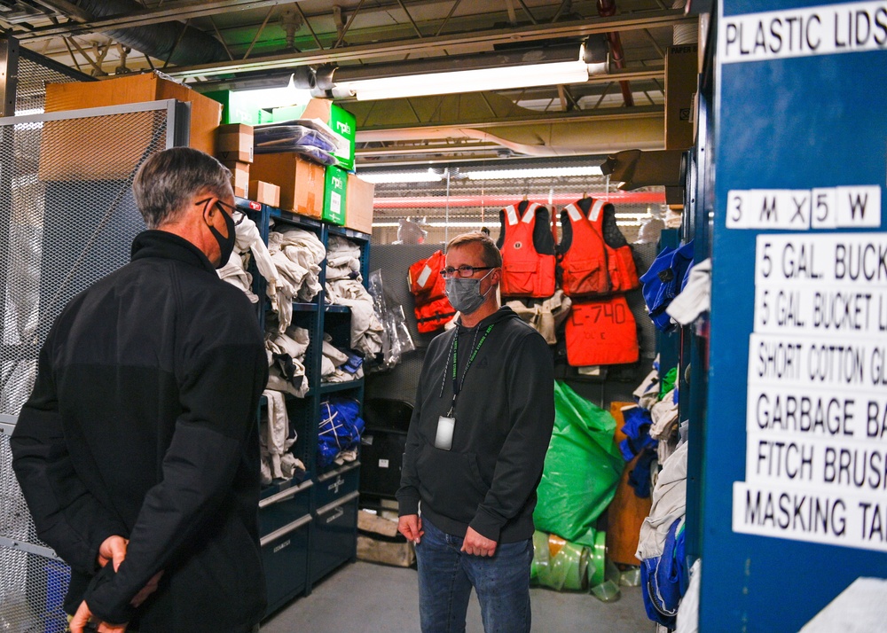 Trident Refit Facility, Bangor Leadership Visit Paint Shop