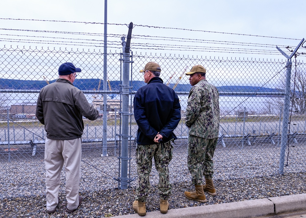 Director, Logistics, Fleet Supply and Ordnance, N4, U.S. Pacific Fleet Visits TRF Bangor