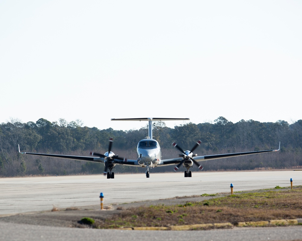 General Visits MCAS Beaufort