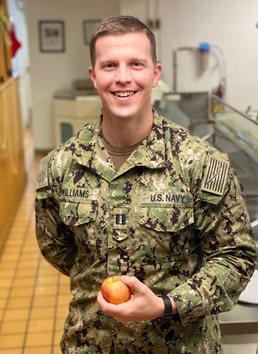 Navy Names Top Dietitian of the Year