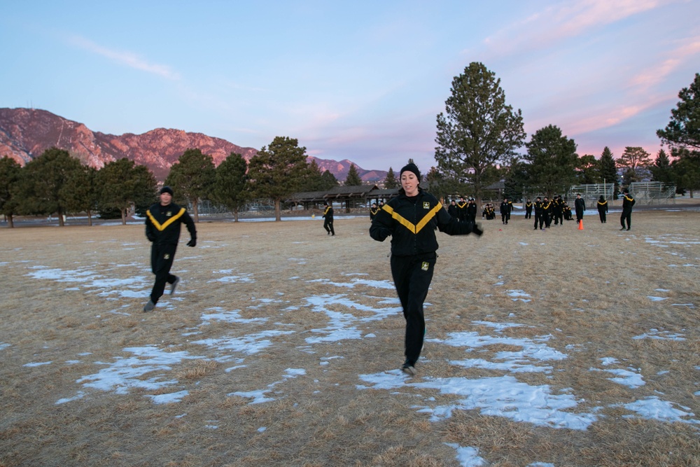 Senior Leaders welcome new Soldiers to Fort Carson