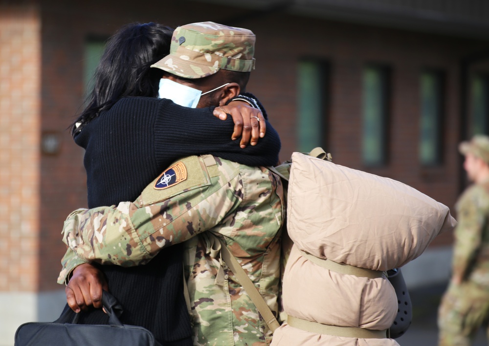 Guard members return home following deployment to Poland