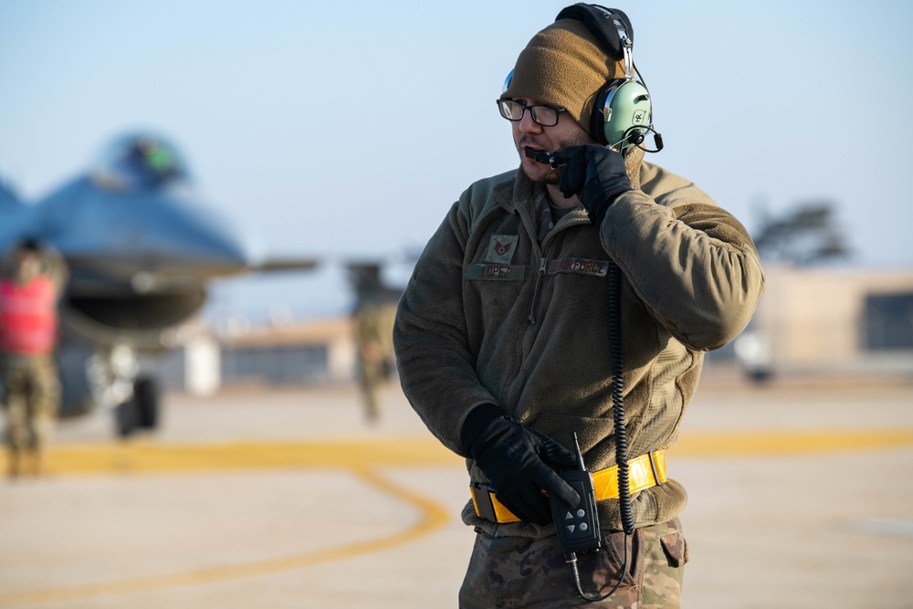 Kunsan sparks change with new headset system