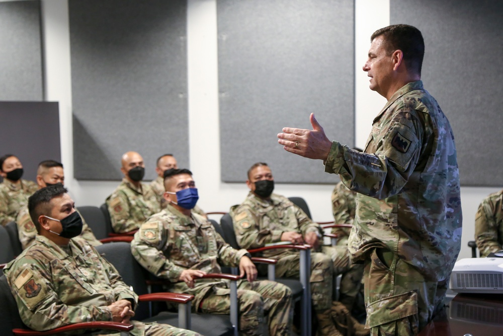 Air Guard Director Visits Guam Guard