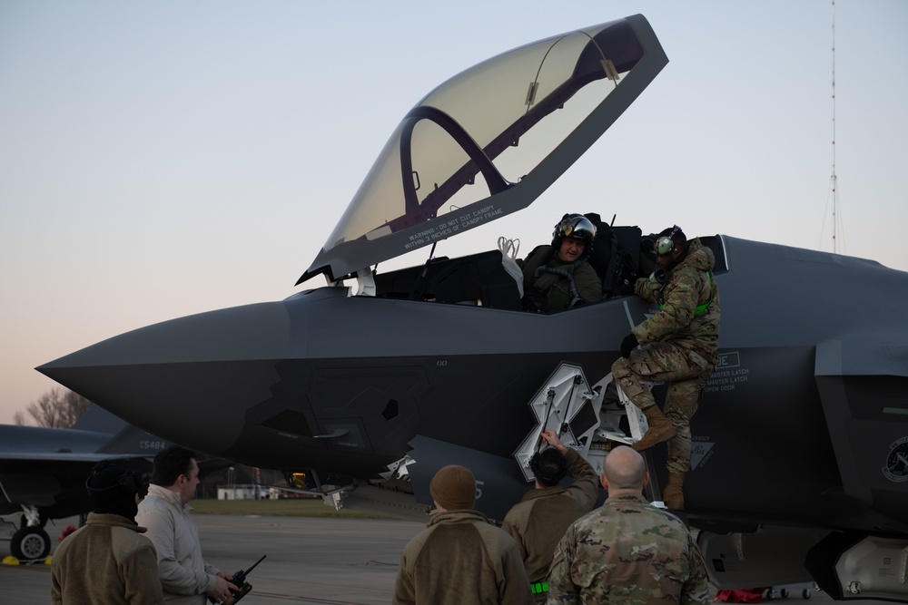 495th Fighter Squadron welcomes three new Valkyries
