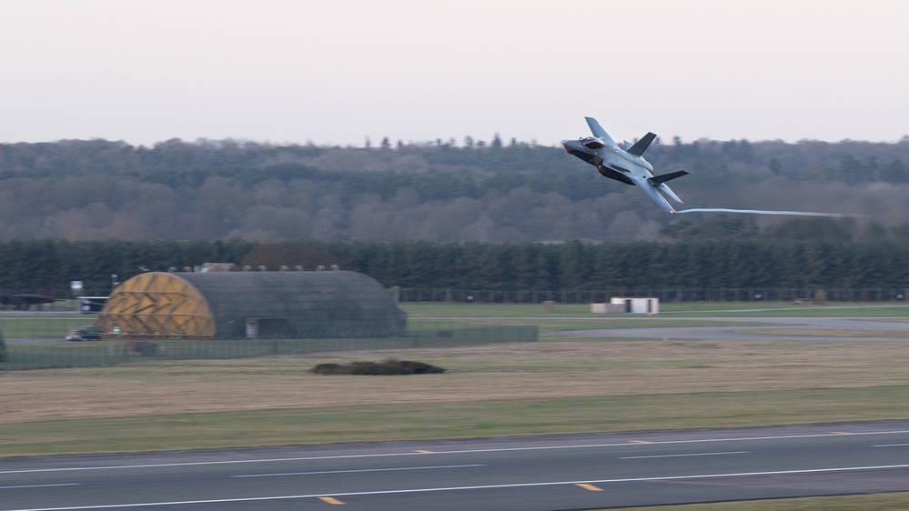 495th Fighter Squadron welcomes three new Valkyries