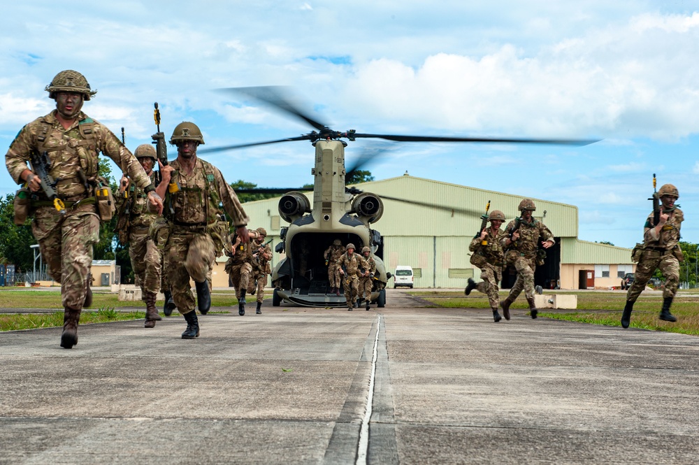 JTFB, British Army conduct Air Assault exercise in Belize