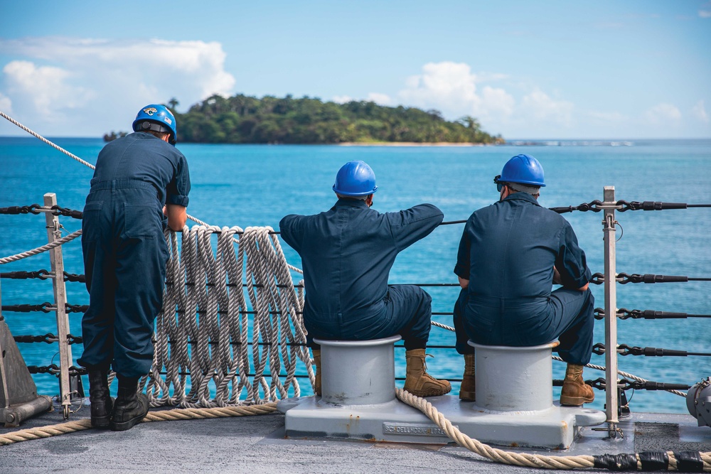 USS Billings arrives in Limon, Costa Rica