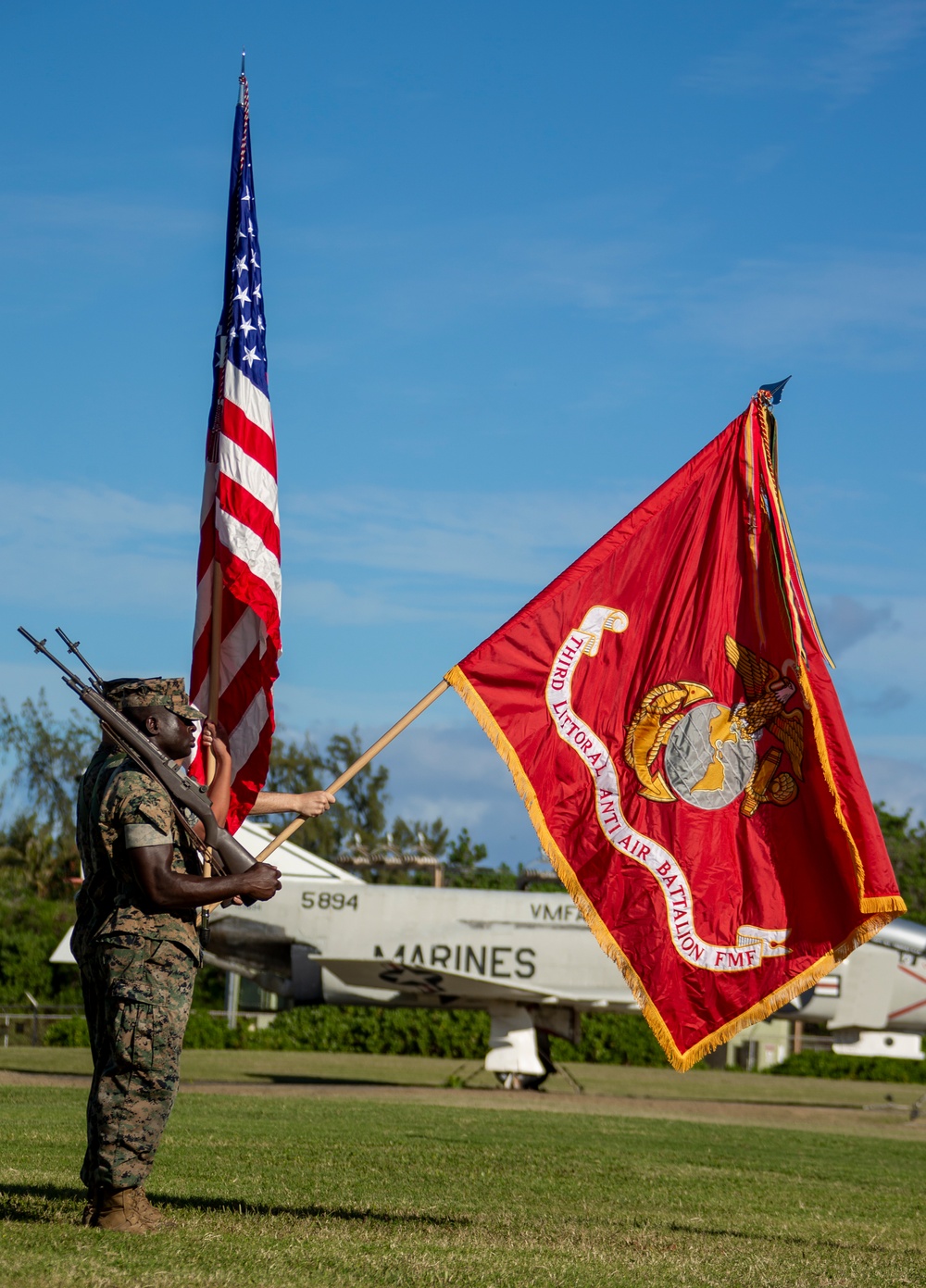 DVIDS - News - Marines bid 'aloha' to Phrog: Pacific Aviation Museum hosts  ceremony for CH-46E Sea Knight