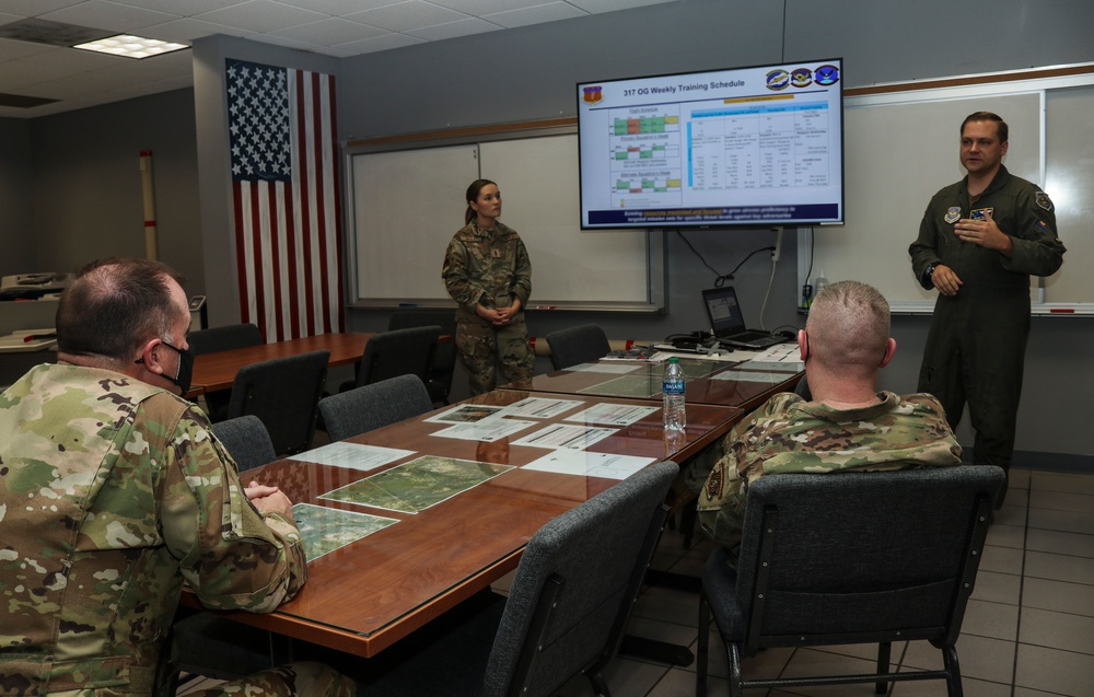 18th AF leadership visits Dyess Airmen