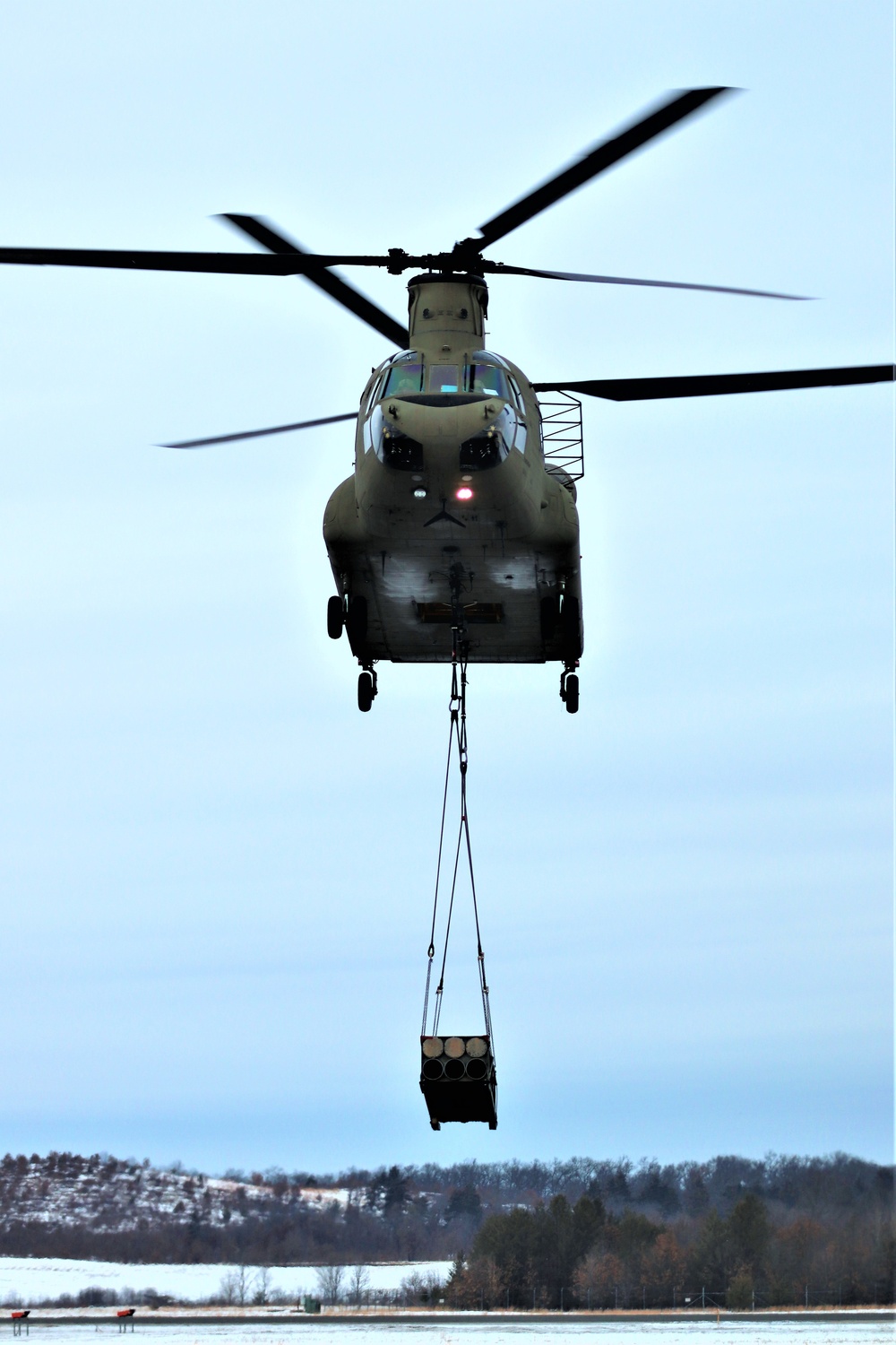 CH-47 crew, 89B students conduct sling-load training at Fort McCoy