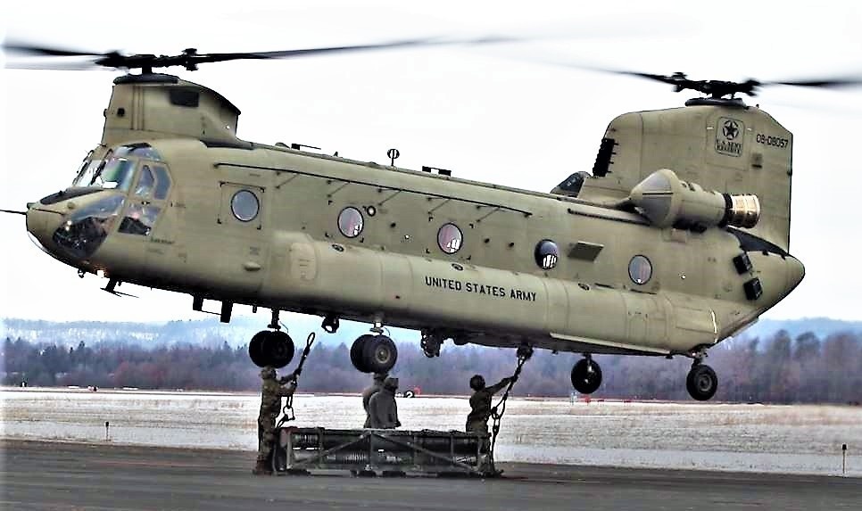 CH-47 crew, 89B students conduct sling-load training at Fort McCoy