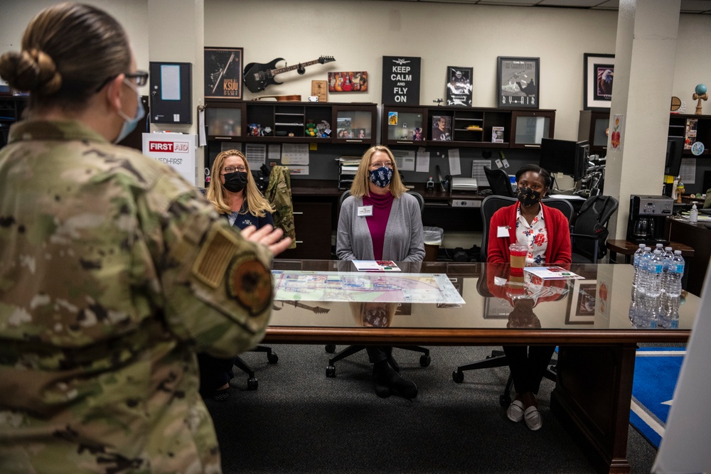 AMC Commander learns what is means to TrUSt Travis