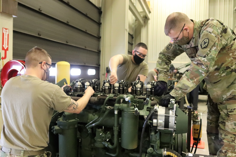 Construction Equipment Repairer Advanced Leader Course students build skills at Fort McCoy