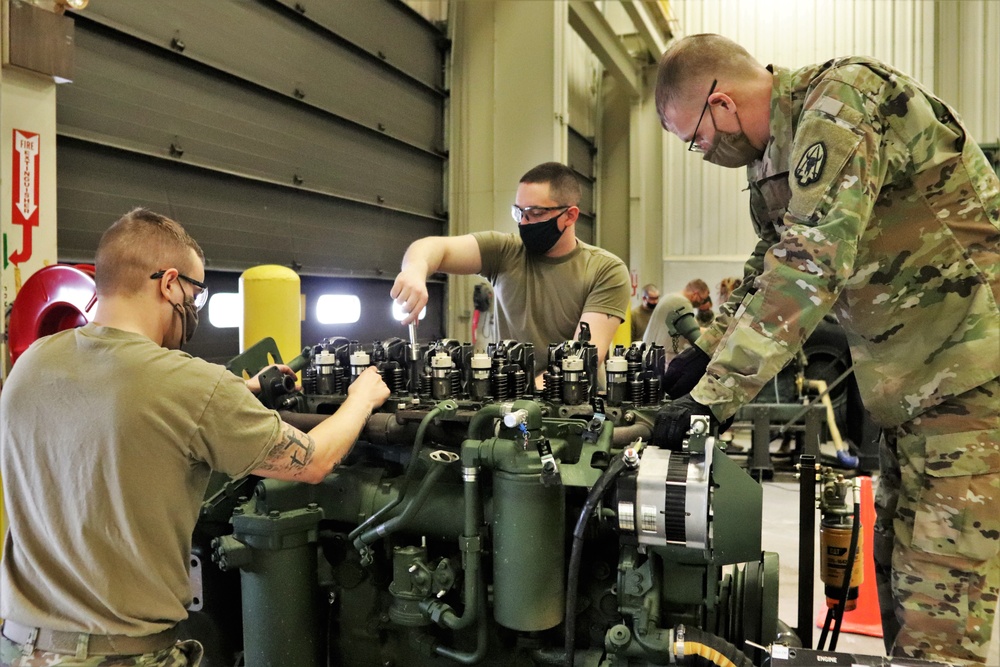 Construction Equipment Repairer Advanced Leader Course students build skills at Fort McCoy