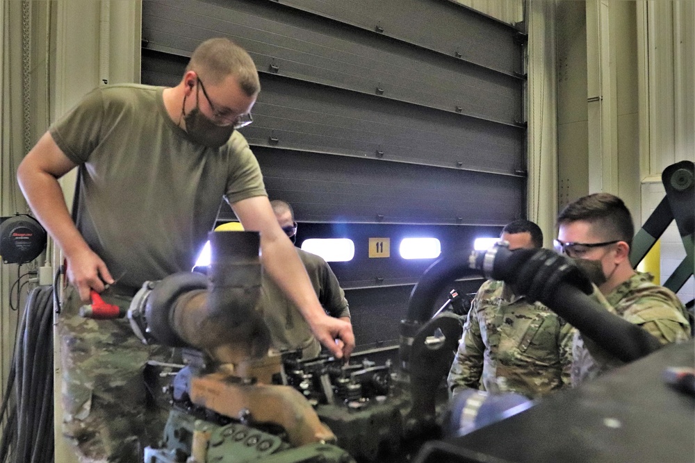 Construction Equipment Repairer Advanced Leader Course students build skills at Fort McCoy