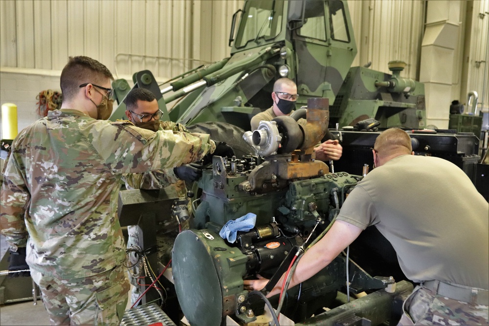 Construction Equipment Repairer Advanced Leader Course students build skills at Fort McCoy