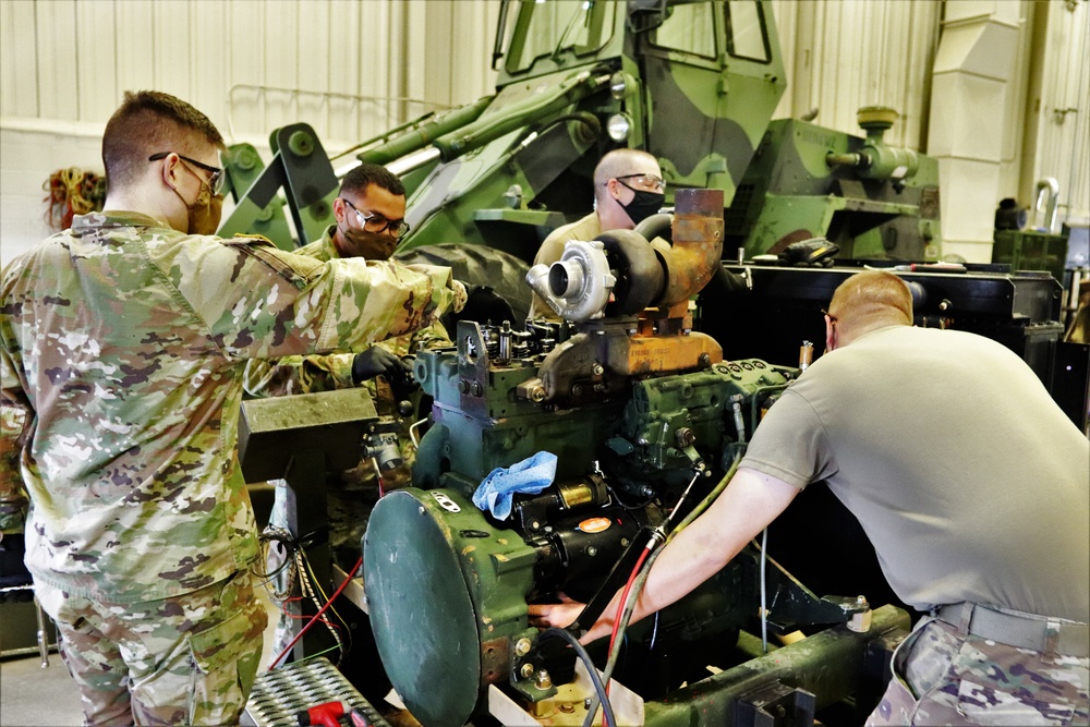 Construction Equipment Repairer Advanced Leader Course students build skills at Fort McCoy