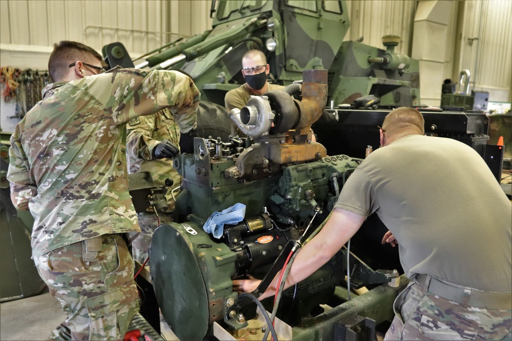 Construction Equipment Repairer Advanced Leader Course students build skills at Fort McCoy