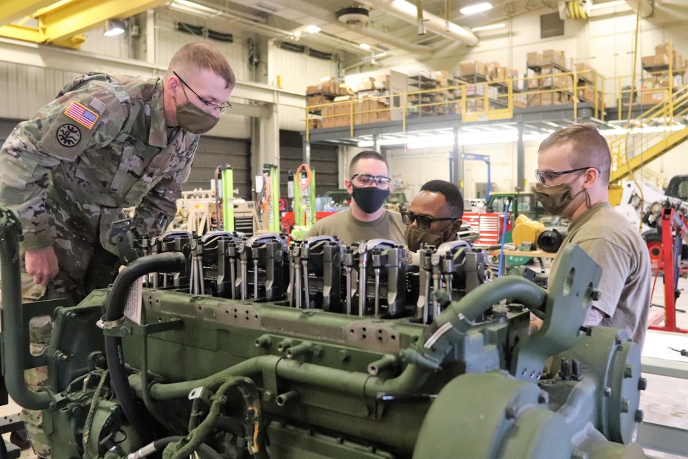 Construction Equipment Repairer Advanced Leader Course students build skills at Fort McCoy