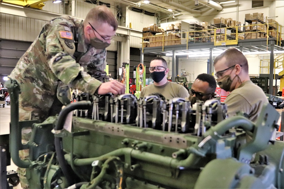 Construction Equipment Repairer Advanced Leader Course students build skills at Fort McCoy