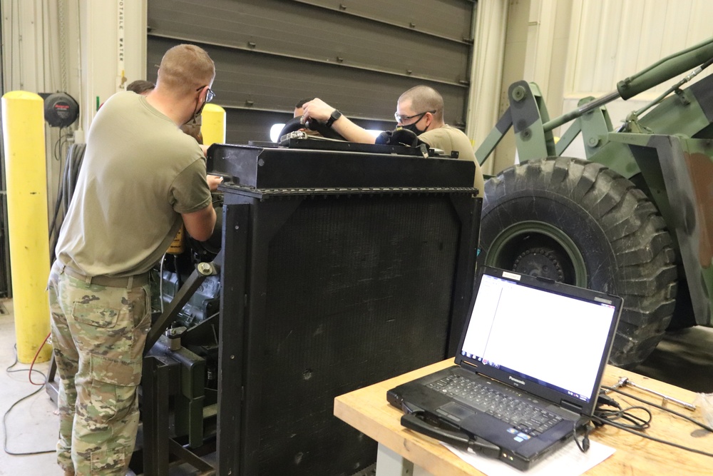 Construction Equipment Repairer Advanced Leader Course students build skills at Fort McCoy