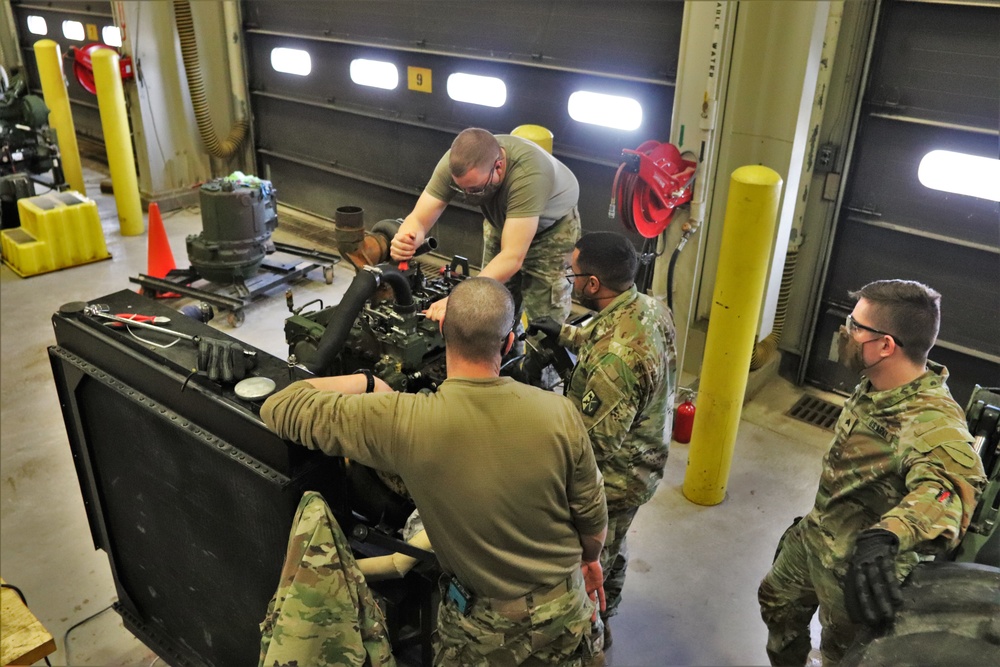 Construction Equipment Repairer Advanced Leader Course students build skills at Fort McCoy