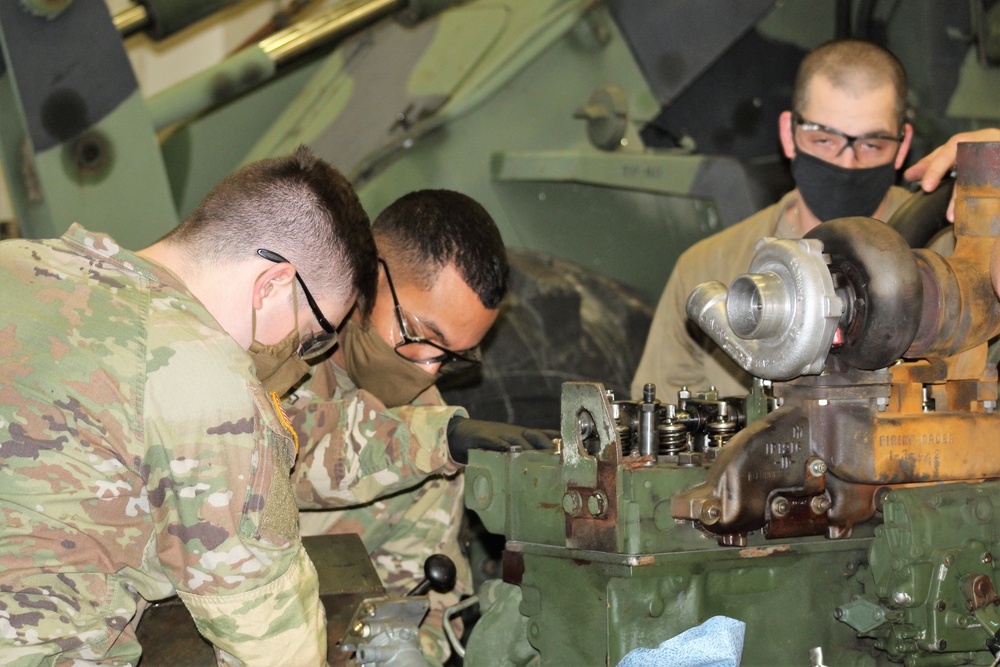 Construction Equipment Repairer Advanced Leader Course students build skills at Fort McCoy