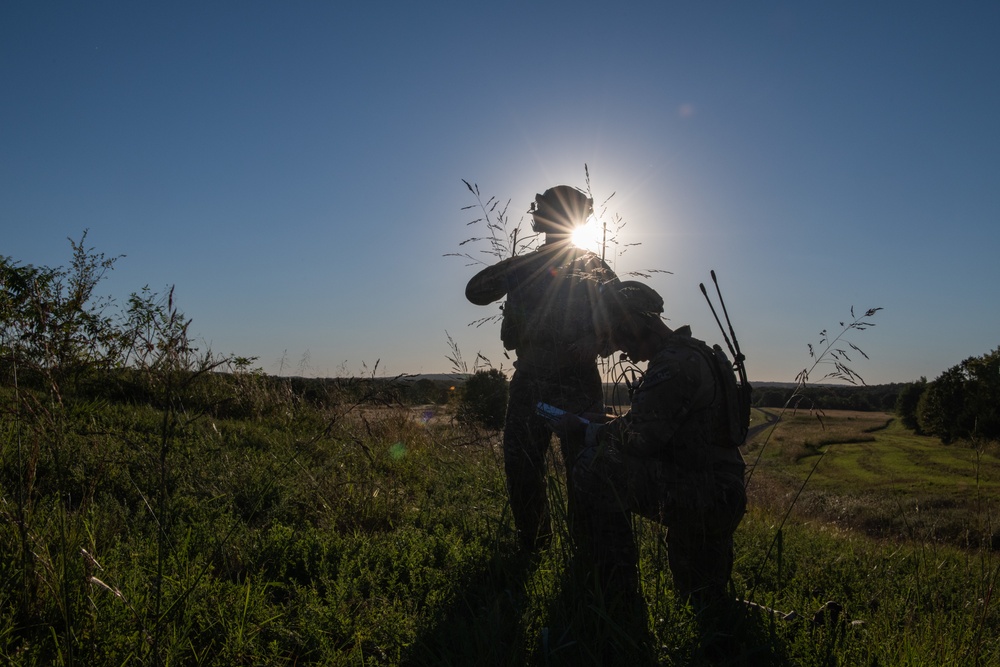 Students complete Joint Terminal Attack Controller Qualification Course hosted by the 137th Combat Training Flight