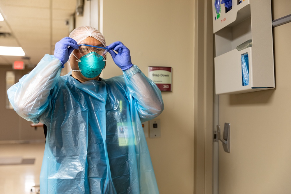 Army nurses work at OU Health University of Oklahoma Medical Center