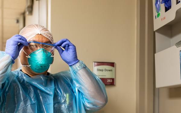 Army nurses work at OU Health University of Oklahoma Medical Center