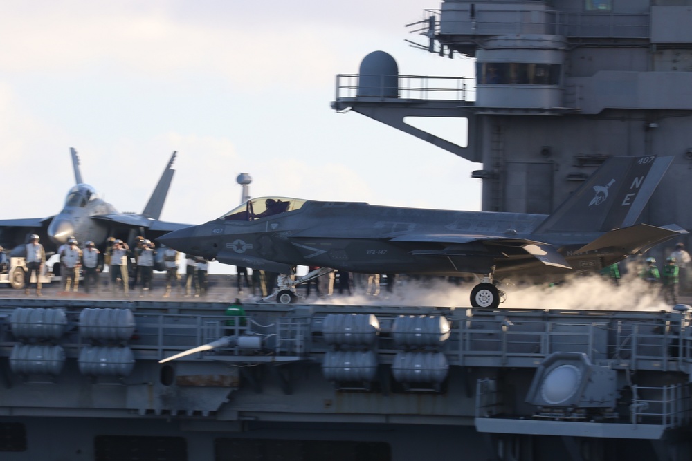 USS Carl Vinson (CVN 70) Conducts Flight Operations In The Pacific Ocean