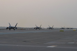 F-22 Raptors arrive at Al Dhafra