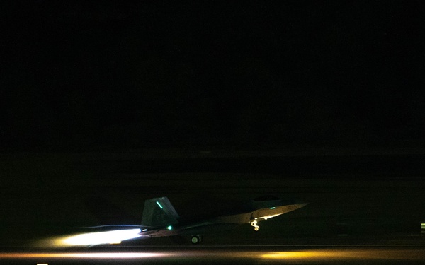 1st Fighter Wing deploys to United Arab Emirates
