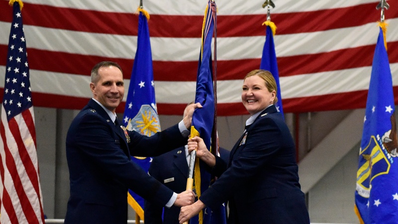 Col. Lara Morrison assumes command of the 914th