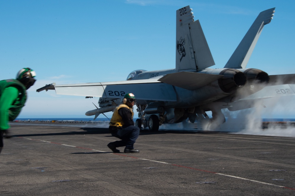 USS Carl Vinson (CVN 70) Conducts Flight Operations