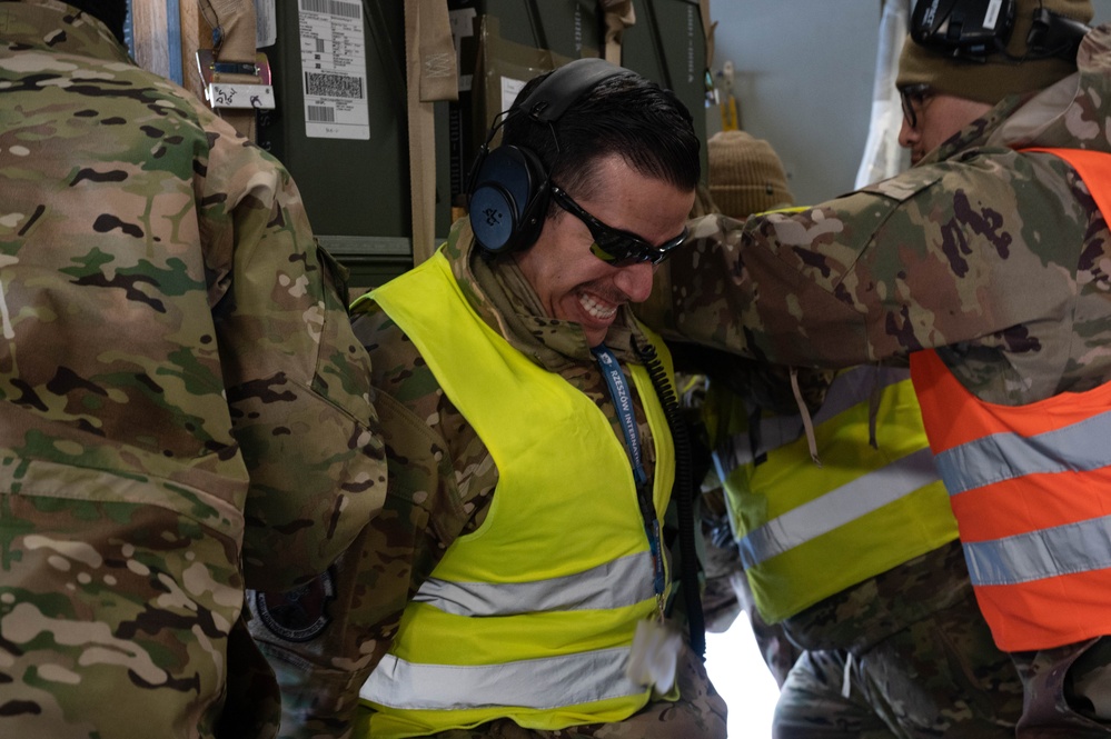 435th AGOW and 521st AMOW operations continue in Poland