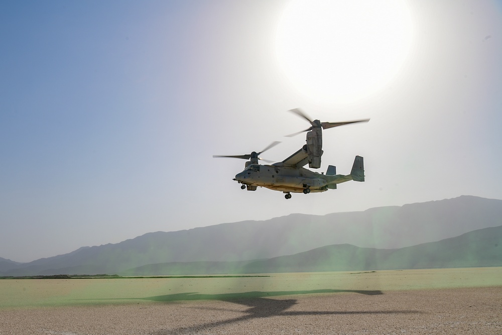 82nd ERQS PJs fast rope out MV-22 Osprey