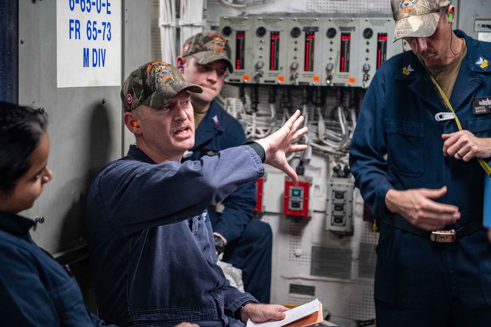 USS America (LHA 6) Conducts Engineering Damage Control Drills