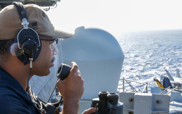 Abraham Lincoln conducts flight operations during Jungle Warfare Exercise 22