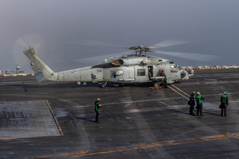 USS Carl Vinson (CVN 70) conducts flight operations