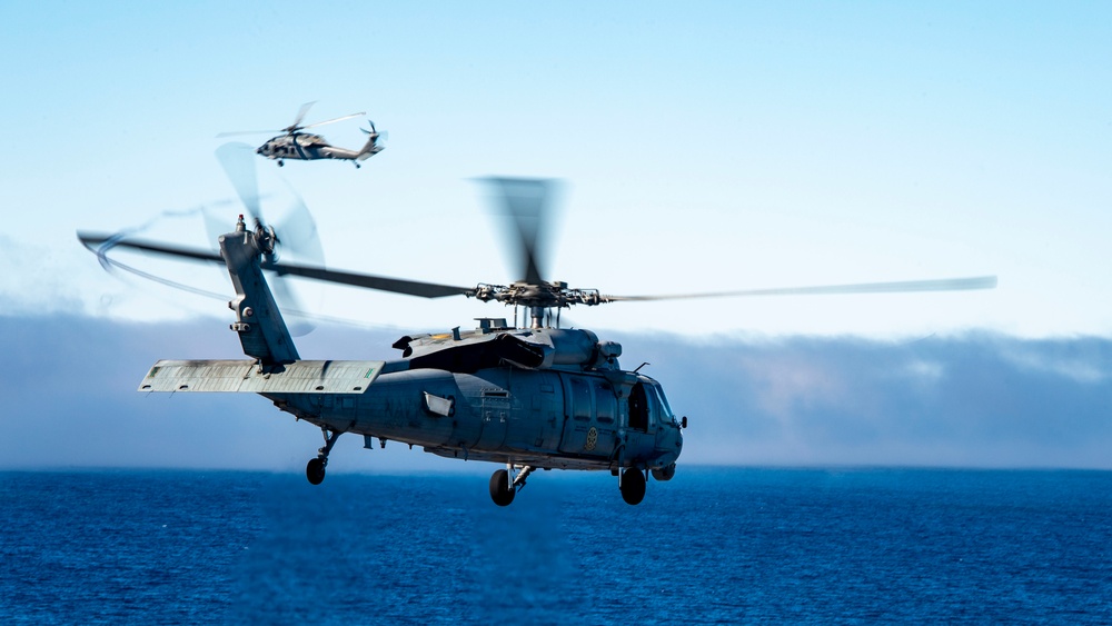 USS Carl Vinson (CVN 70) Conducts Flight Ops