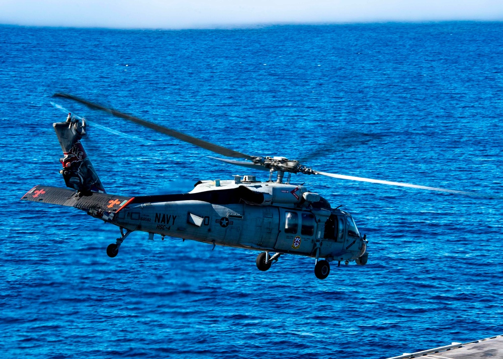 USS Carl Vinson (CVN 70) Conducts Flight Ops