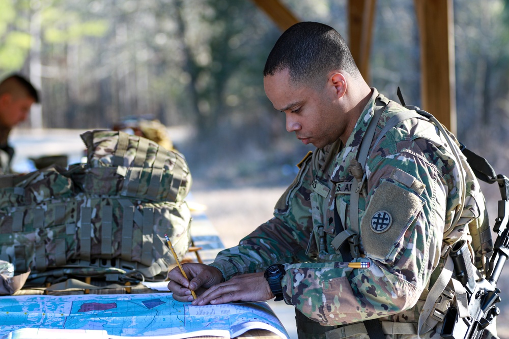 DVIDS - Images - 4th ESC Best Warrior Competition [Image 10 of 27]